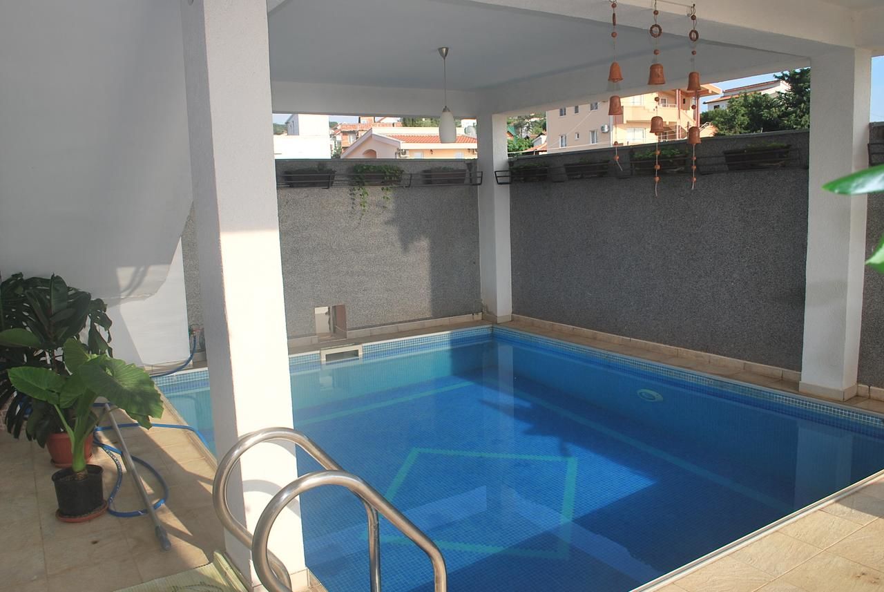 Апартаменты Apartments Stevanović Добра-Вода