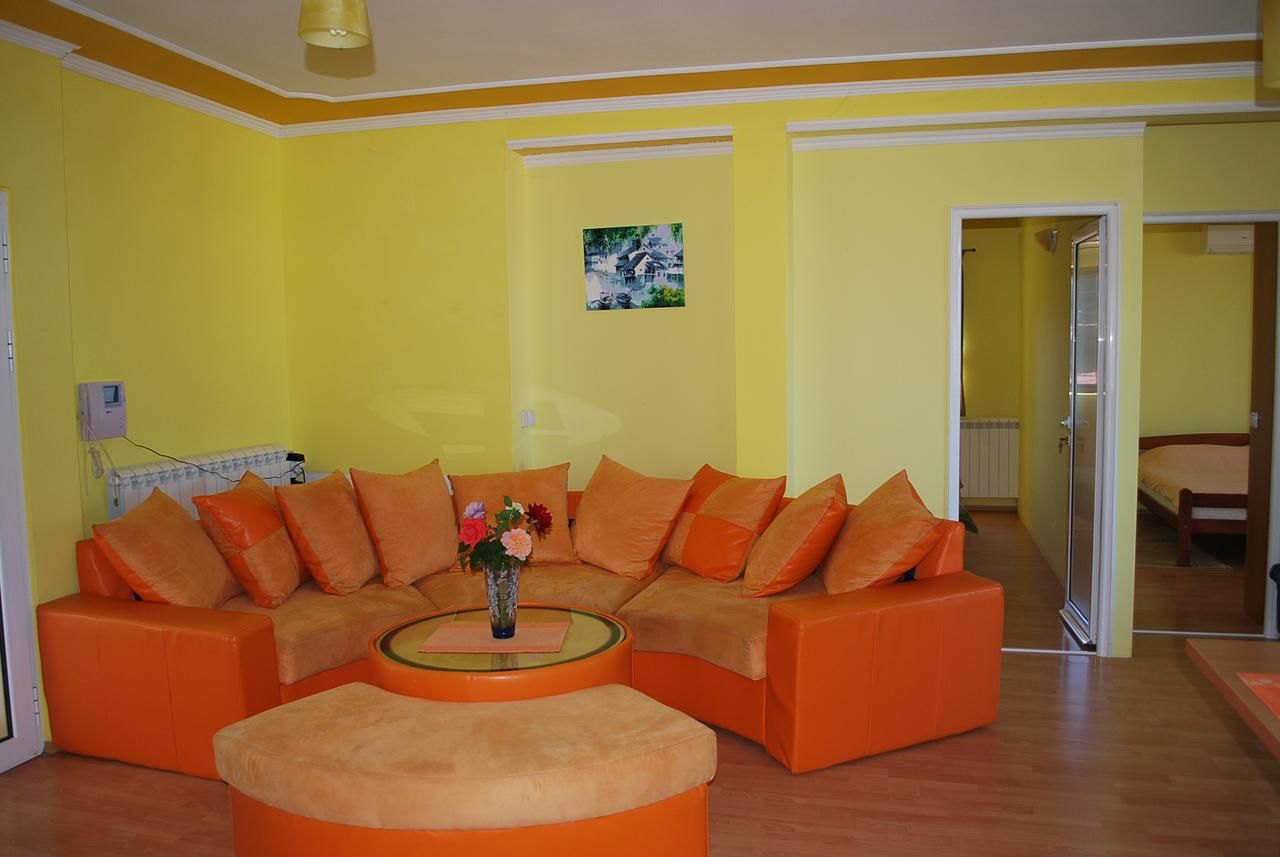 Апартаменты Apartments Stevanović Добра-Вода