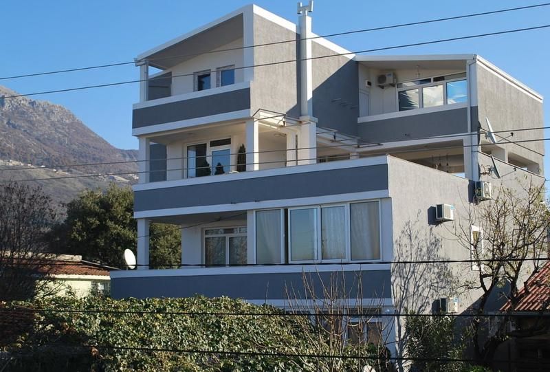 Апартаменты Apartments Stevanović Добра-Вода